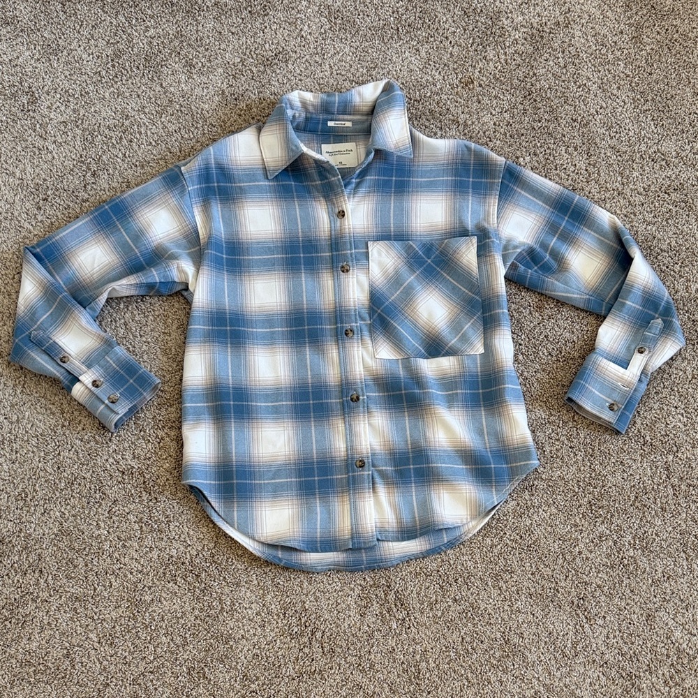 Abercrombie & Fitch Women’s Blue and White Plaid Shirt